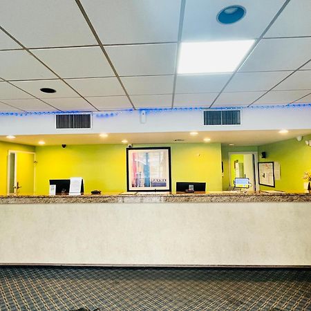Rodeway Inn Силвър Спрингс Екстериор снимка